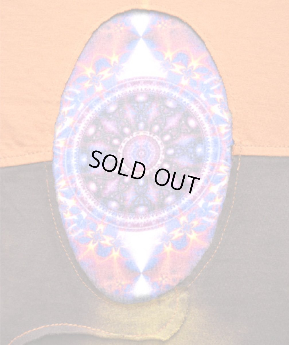 画像2: PUMAYANA メンズ・長袖カットソー「Activated DNA / オレンジ×ブラウン」 (2)