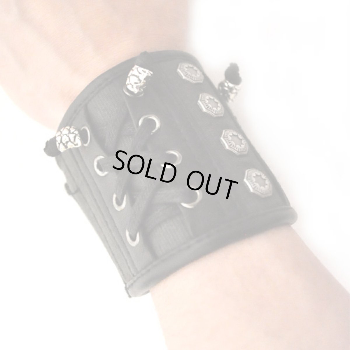 画像2: PSYLO リストバンド「Corset Wristband4 / アーミー」 (2)