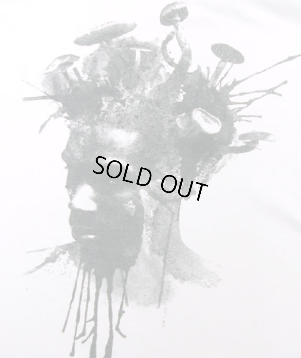 画像2: PLAZMAメンズTシャツ「THOUGHT / シルバー」 (2)