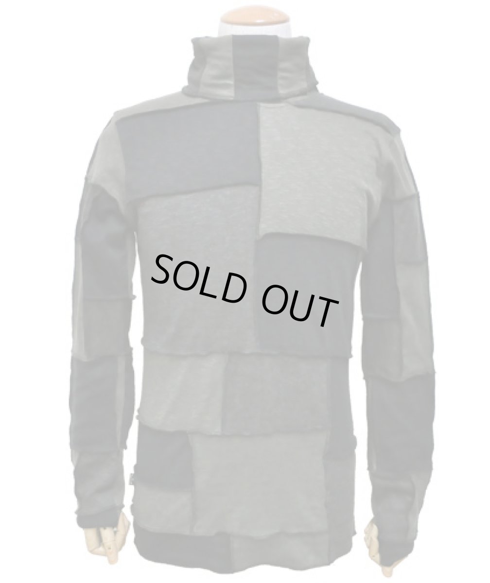 画像2: PSYLO メンズ・カットソー「Patchwork Jumper / ブラック×アーミー×チャコール」 (2)