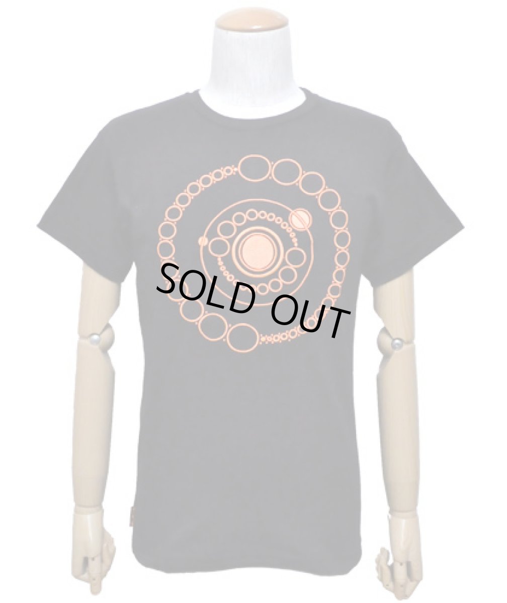 画像2: SPACE TRIBEメンズ・Tシャツ「UV Orange DNA Orbit」 (2)
