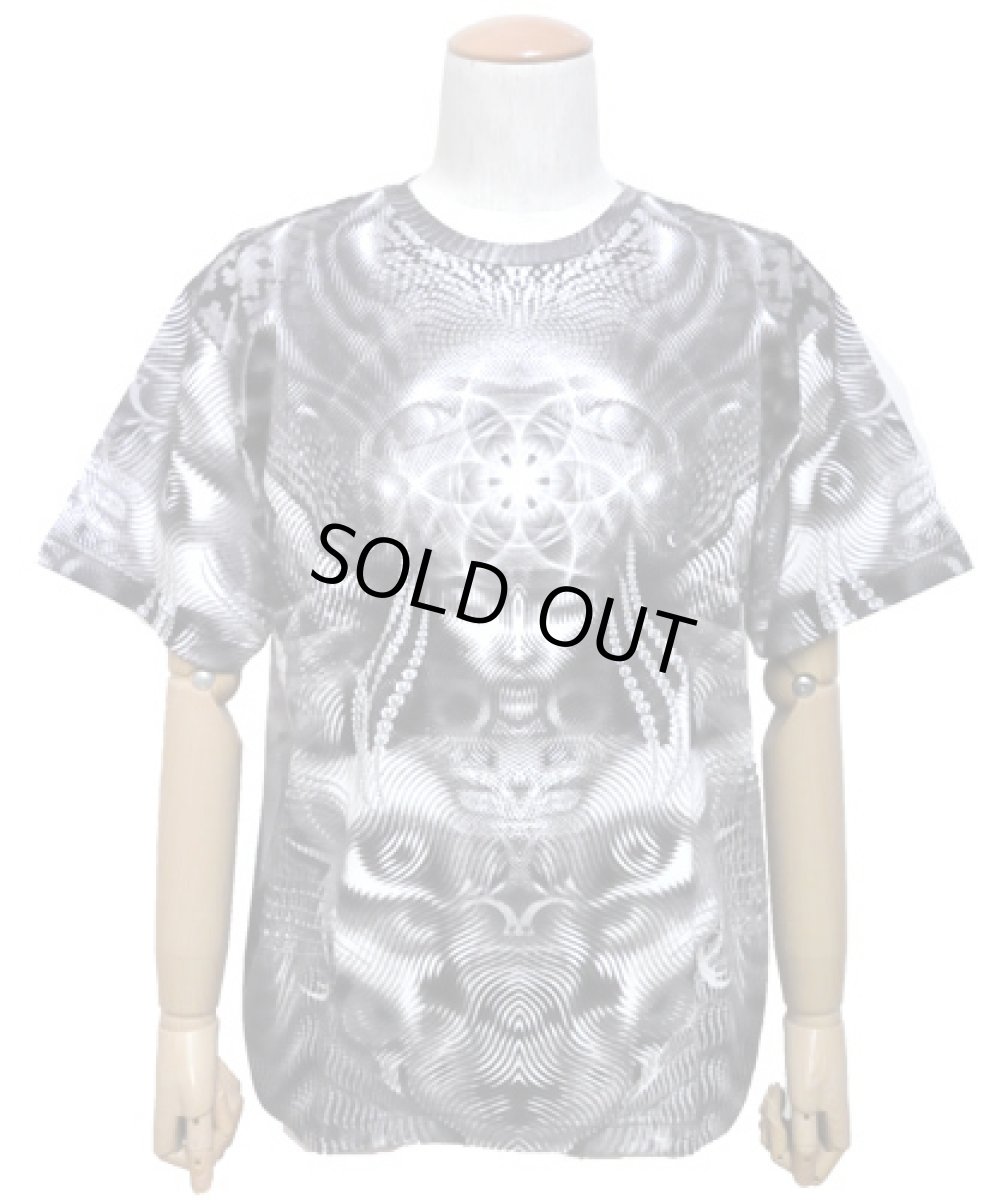 画像2: SPACE TRIBEメンズ・Tシャツ「クラシックサイズ- White Foxy」 (2)