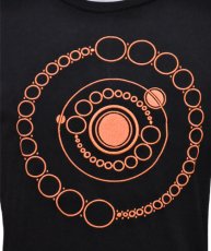 画像3: SPACE TRIBEメンズ・Tシャツ「UV Orange DNA Orbit」 (3)