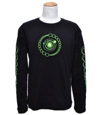 画像2: SPACE TRIBEメンズ・長袖Tシャツ「UV Lime DNA Orbit」 (2)