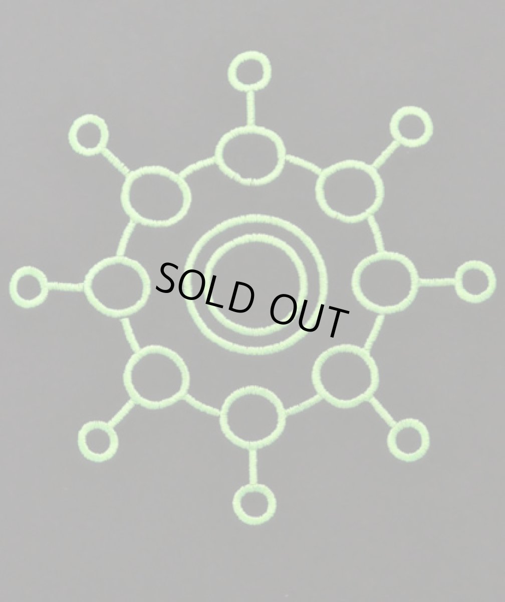 画像3: SPACE TRIBEメンズ・長袖Tシャツ「UV Lime Alien Glyph」 (3)