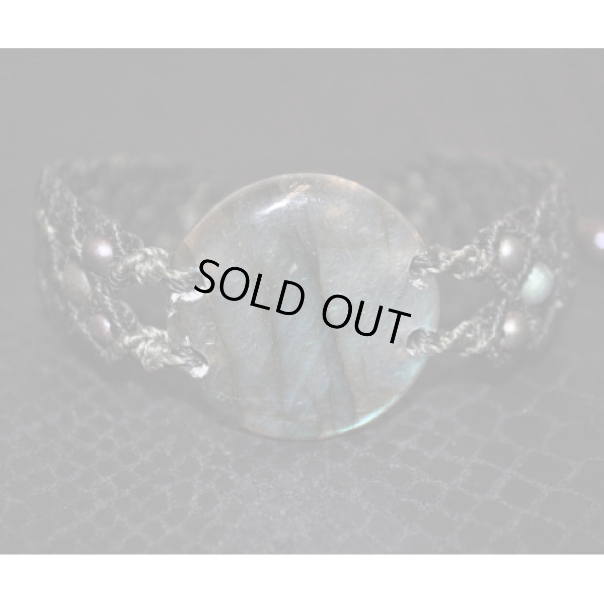 画像2: X-tribal「ラブラドライト・ブレスレット 」(石のサイズ:約3.2cm x 3.2cm) (2)