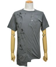 画像2: PSYLO メンズ・半袖カットソー「Slanted Tee / グレー」 (2)