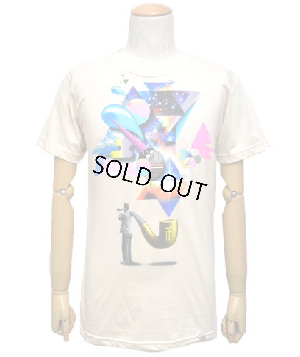 画像2: IMAGINARY FOUNDATIONメンズ半袖Tシャツ「Triangulation / ベージュ」 (2)