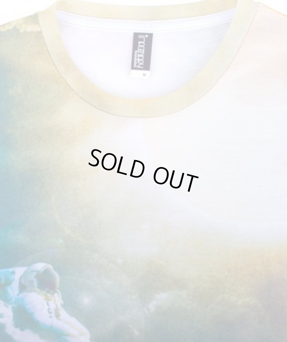 画像4: IMAGINARY FOUNDATION メンズ・サブリメイションTシャツ「SUNBATHING」 (4)