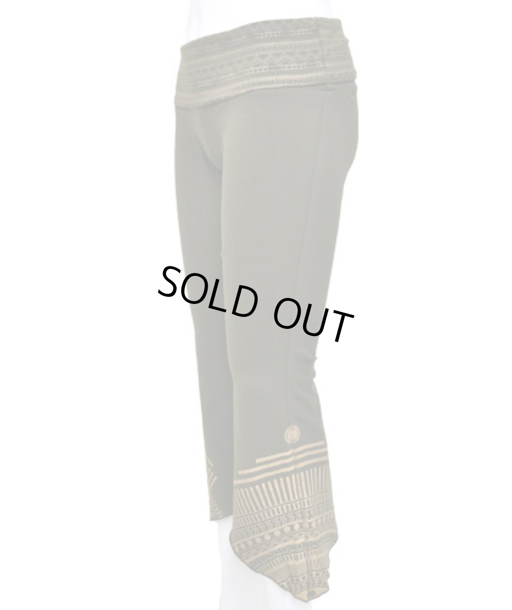 画像2: KAYO - Anime Clothing  レディース・パンツ「Eclipse Pants / オリーブ」 (2)