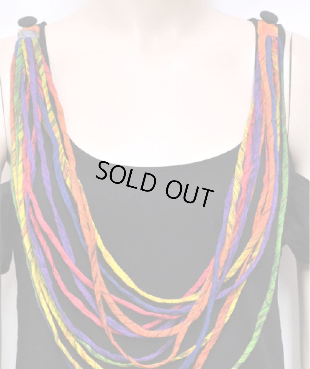 画像4: KAYO - Anime Clothing ノースリーブ「Rainbow String Tank  - Limited edition / ブラック」 (4)