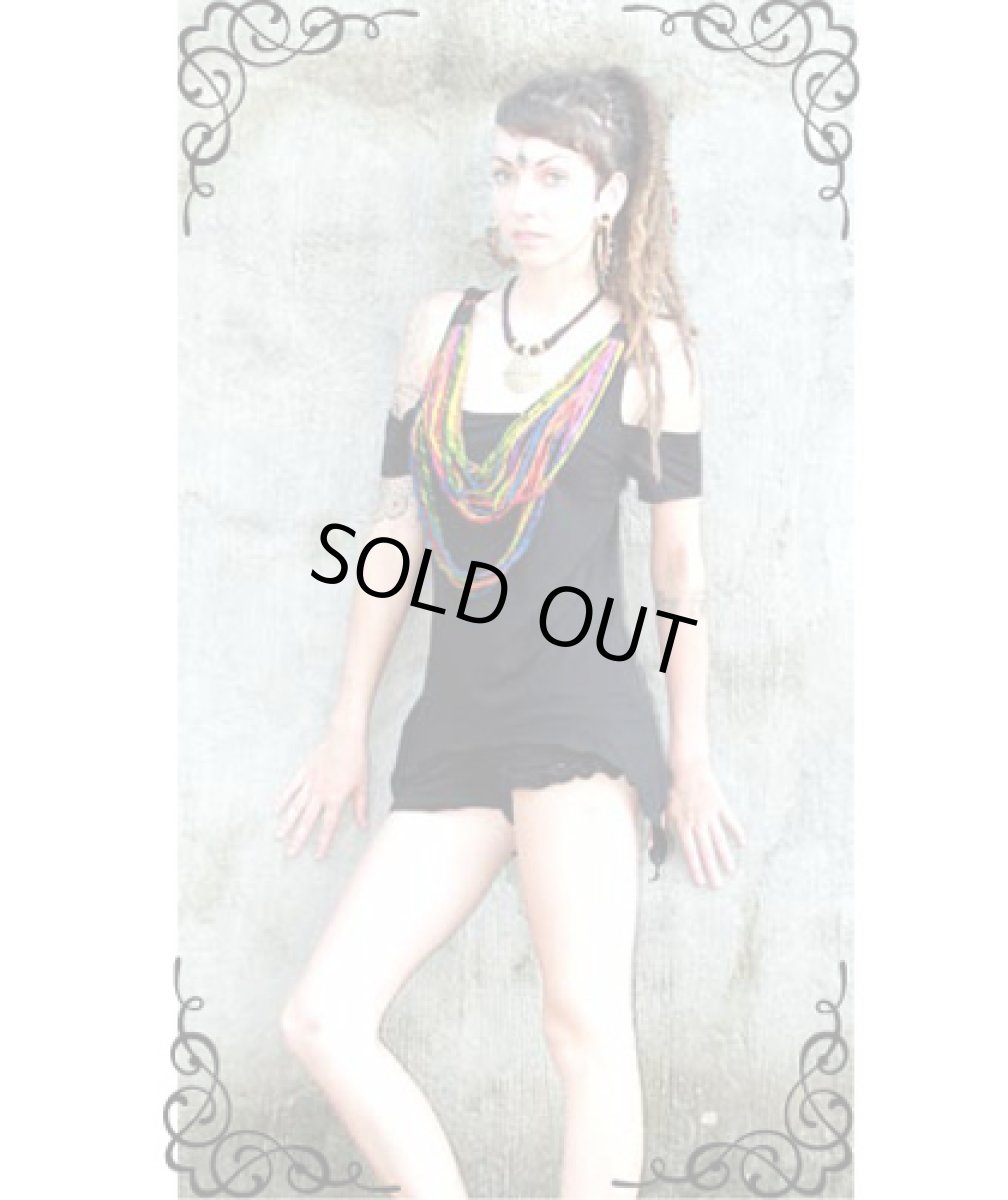画像2: KAYO - Anime Clothing ノースリーブ「Rainbow String Tank  - Limited edition / ブラック」 (2)