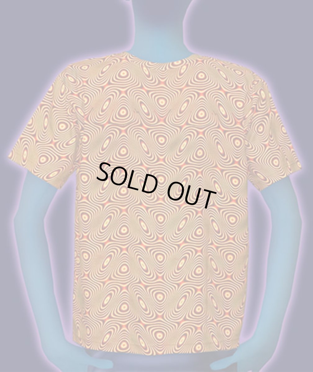 画像2: SPACE TRIBEメンズ・Tシャツ「クラシックサイズ - Liquid Lava」 (2)