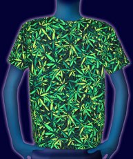 画像2: SPACE TRIBEメンズ・Tシャツ「クラシックサイズ - Sea of Green Weed」 (2)