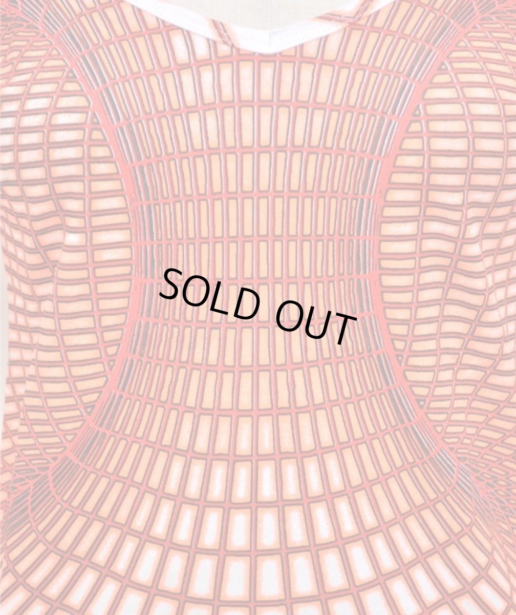 画像2: SPACE TRIBEレディース・Tシャツ「Red Vortex」 (2)