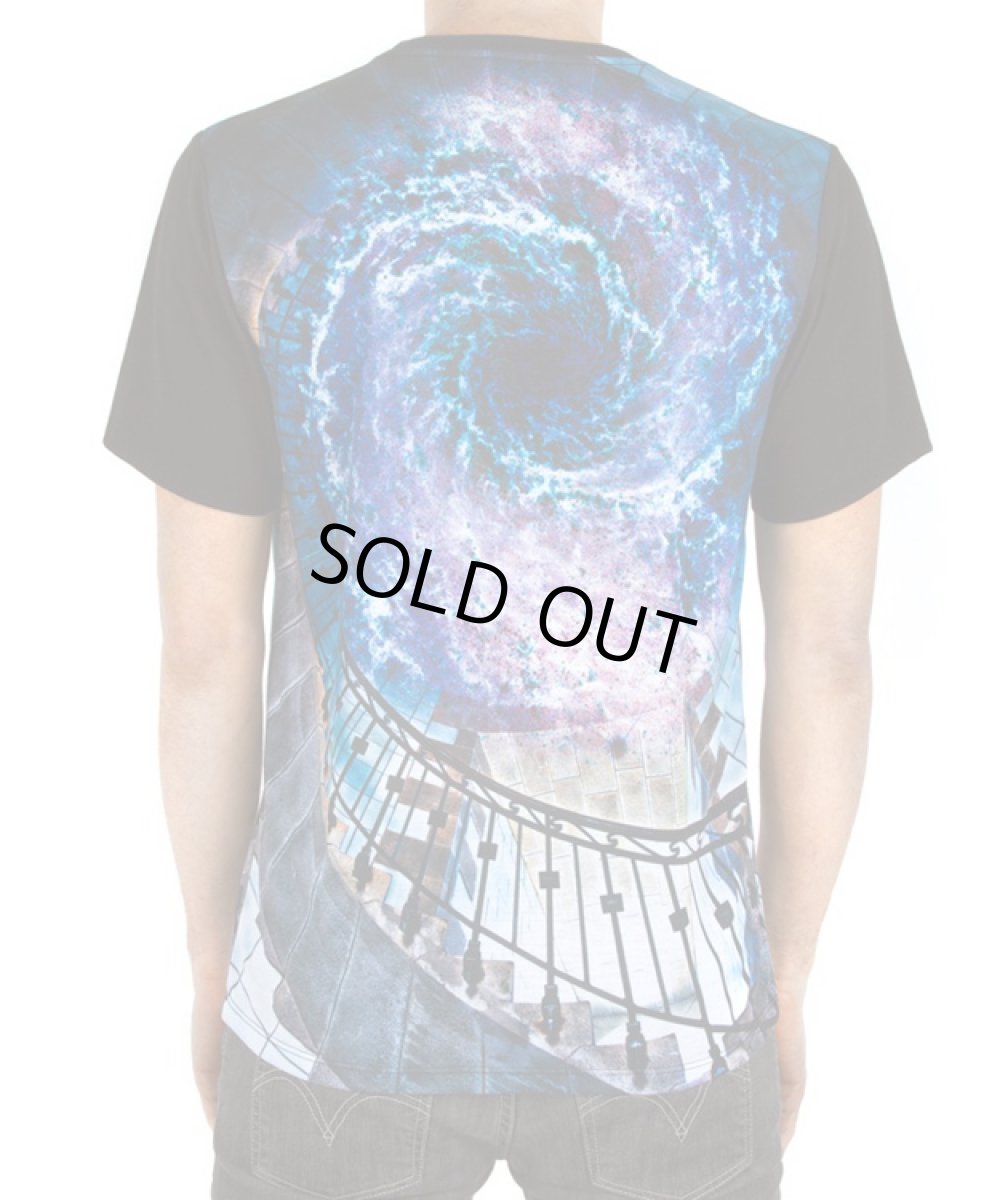 画像2: IMAGINARY FOUNDATION メンズ・パネルTシャツ「Spiral」 (2)