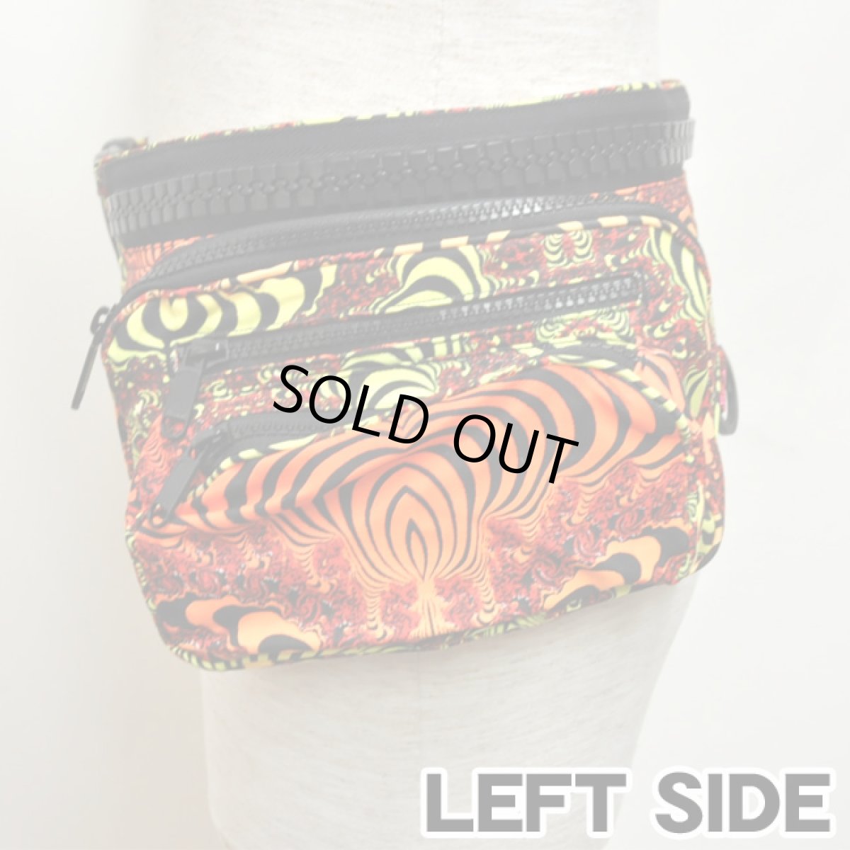 画像2: SPACE TRIBE 11ポケット・ウエストバッグ/RAINBOW FRACTAL (2)