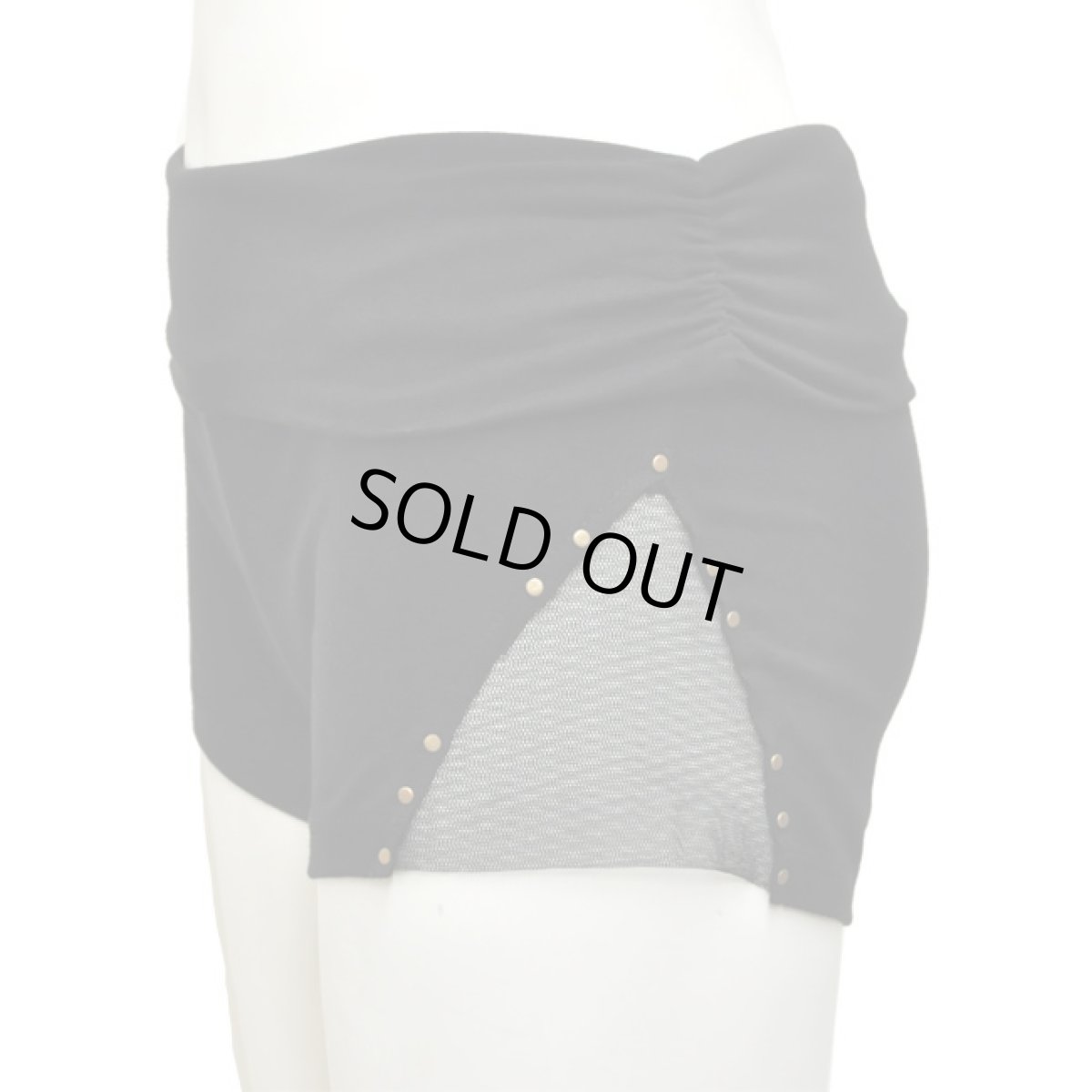 画像2: KAYO - Anime Clothing  ショートパンツ「Side Mesh High Waisted Shorts / ブラック」 (2)