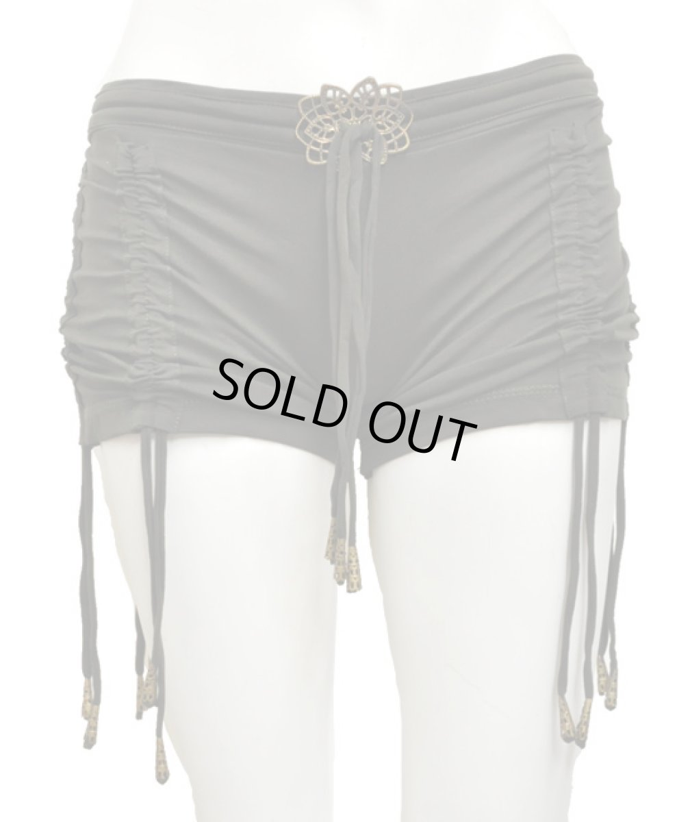 画像2: KAYO - Anime Clothing  ショートパンツ「Diamond String Shorts / オリーブ」 (2)