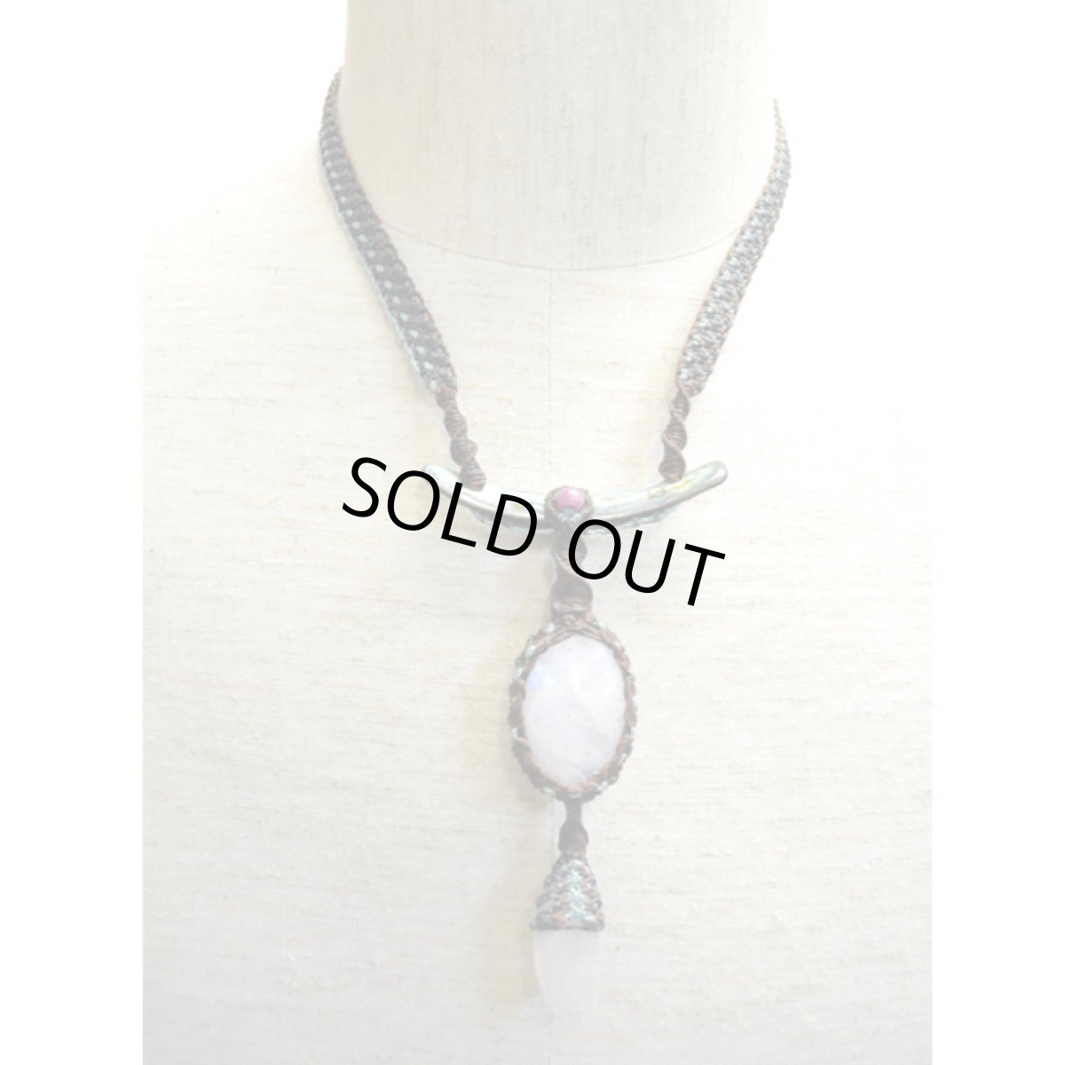 画像6: X-tribal「レインボームーンストーン・ヴィーナス・ネックレス」 (6)