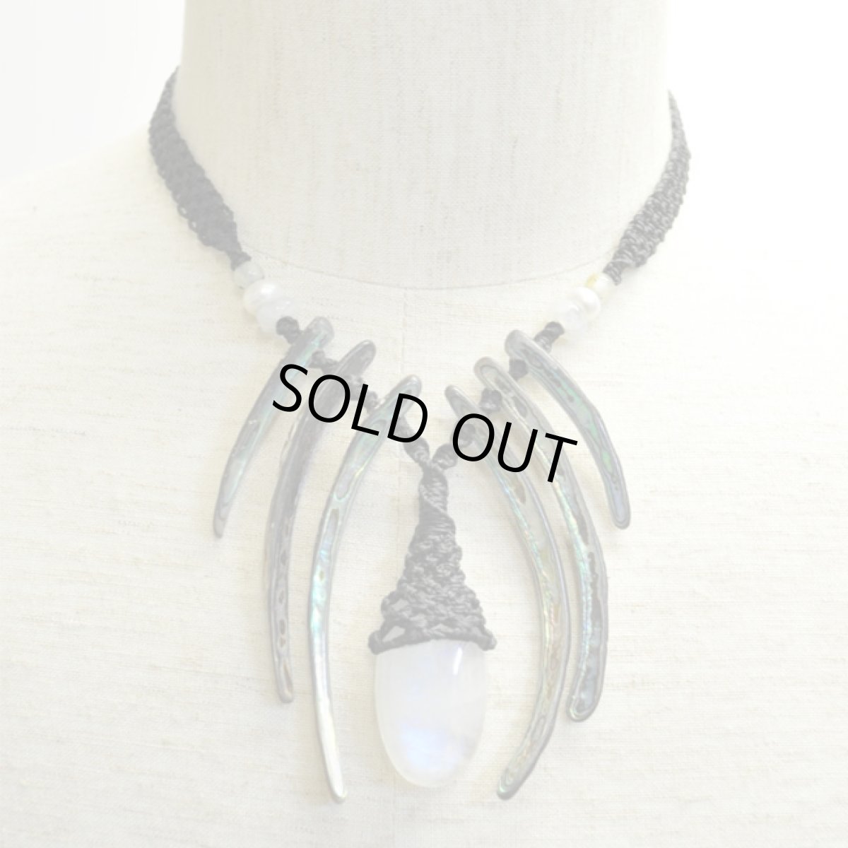 画像5: X-tribal「レインボームーンストーン・アフロ・ネックレス」 (5)