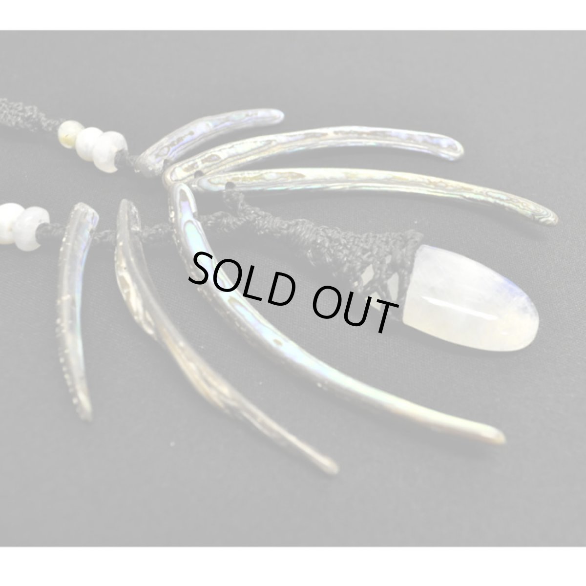 画像2: X-tribal「レインボームーンストーン・アフロ・ネックレス」 (2)