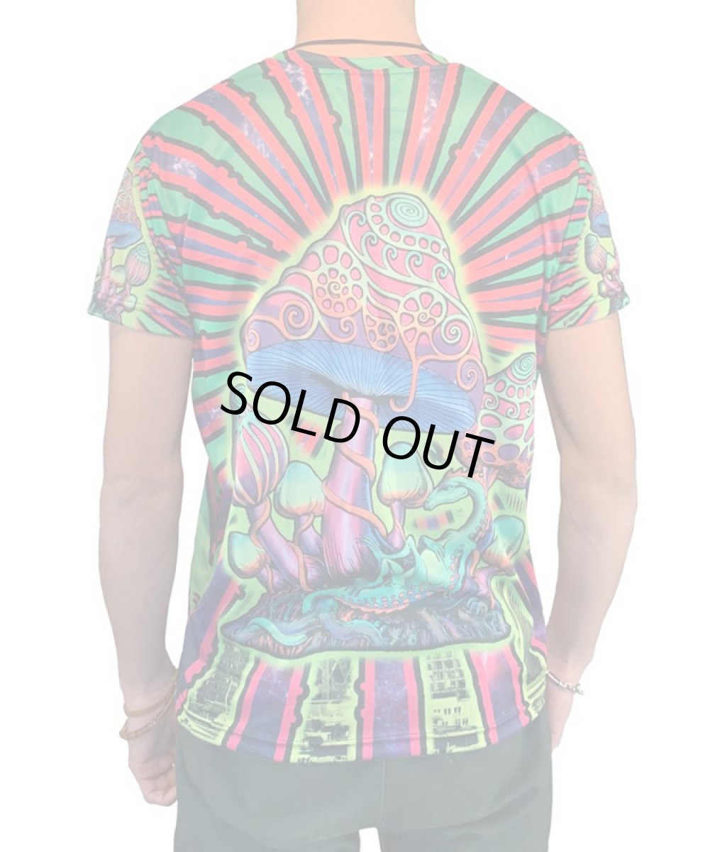 画像4: SPACE TRIBE メンズTシャツ 「Magic Shrooms」 (4)