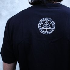 画像5: ALEX GREY  メンズ VネックTシャツ「Secret Writing ／ ブラック」 (5)