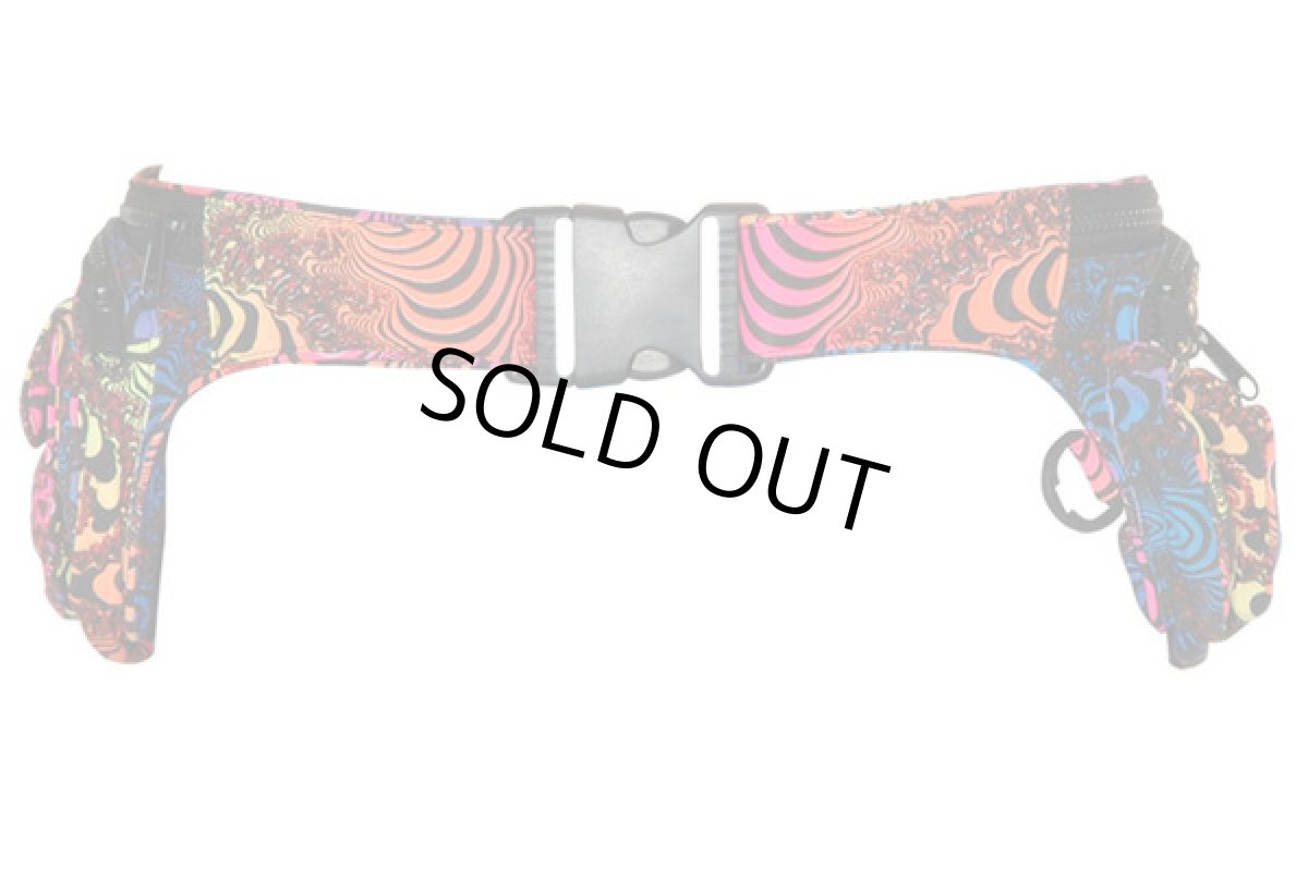 画像2: SPACE TRIBE11ポケットウエストバッグ「Rainbow Fractal」 (2)