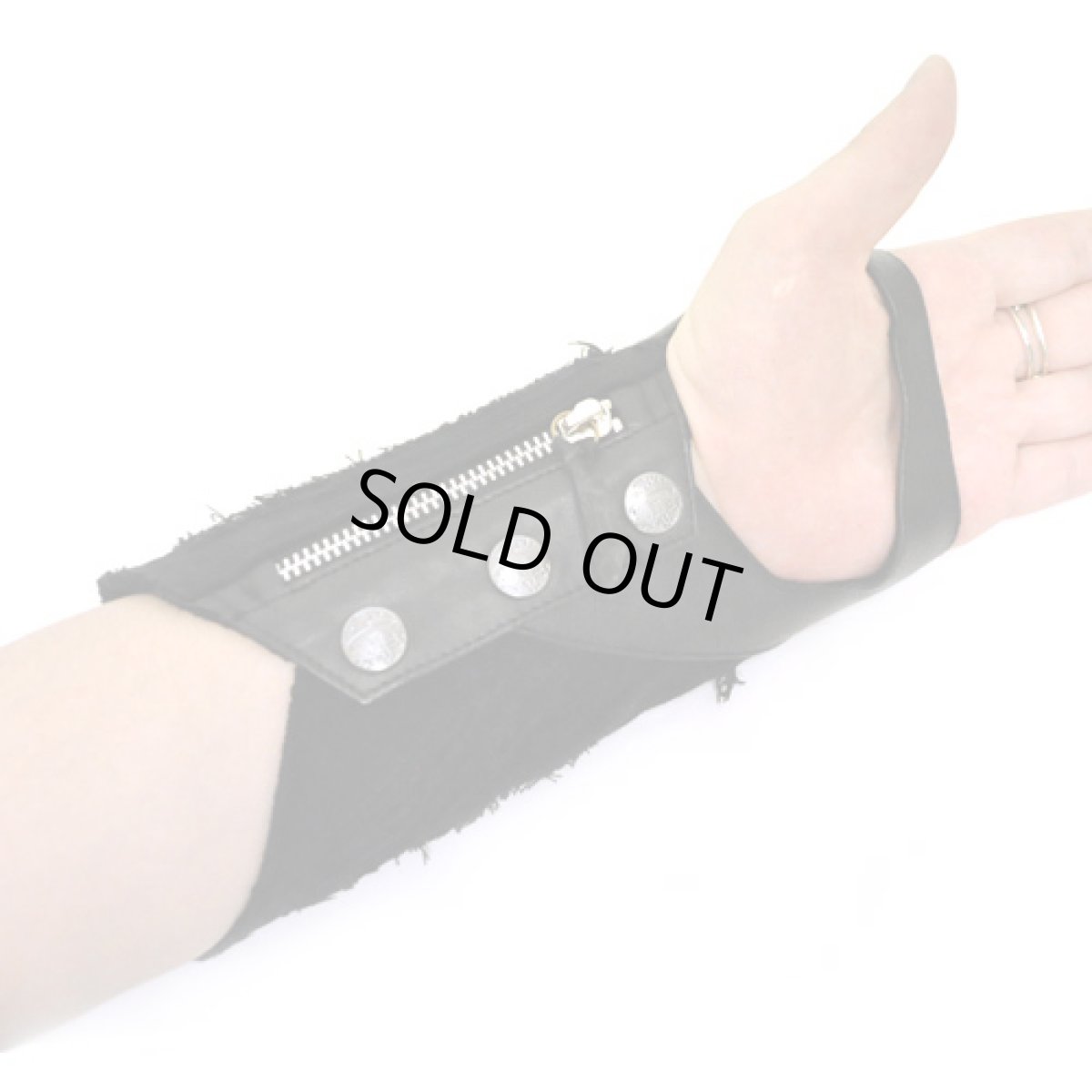 画像2: PSYLO リストバンド「Wristband4 / ブラック」左腕用 (2)