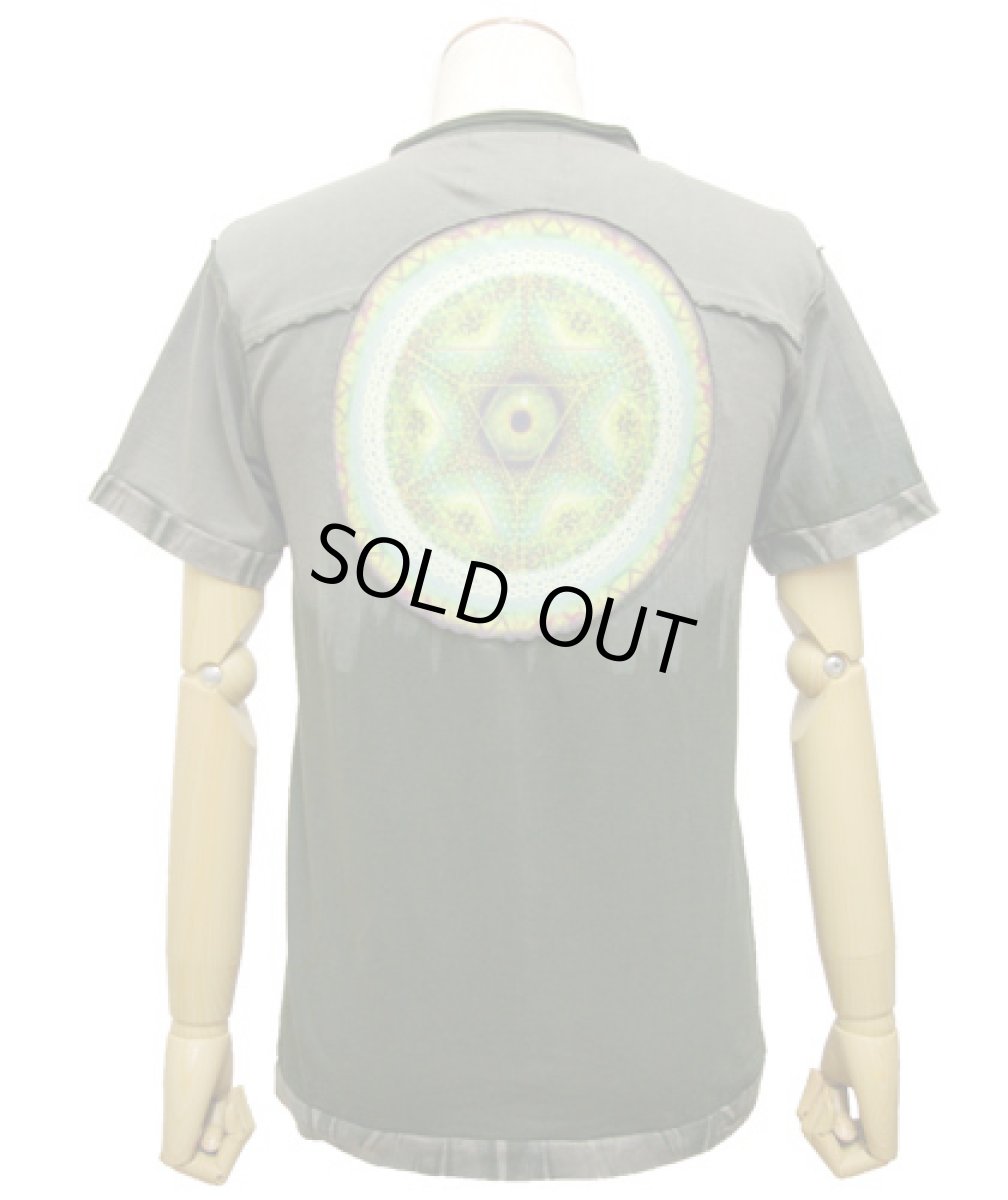 画像3: PUMAYANA メンズ・半袖Tシャツ「ANao / グレー×グリーン」 (3)