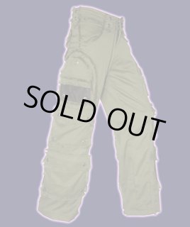 SPACE TRIBE ユニセックス・パンツ「Segment Pants / ブラック」
