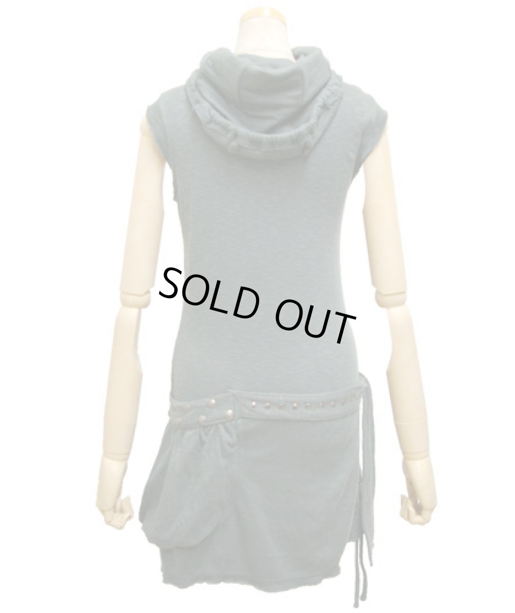 画像4: PSYLO レディース・ノースリーブ・ワンピース「Soba Sleeveless / グレー」 (4)