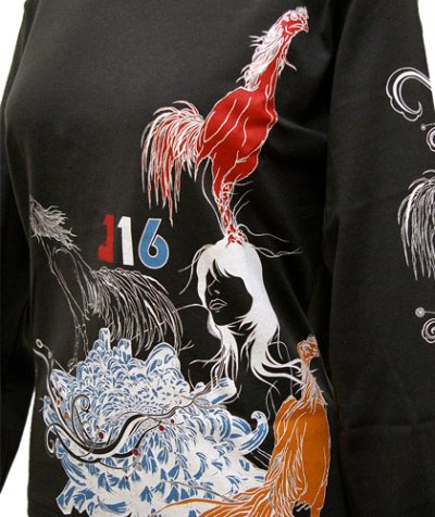 画像1: VISIBLE ELEPHANT 47レディース長袖Tシャツ「#116 軍鶏と菊/チャコール」