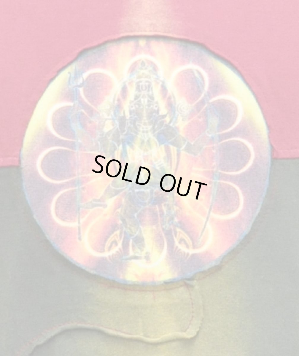 画像2: PUMAYANA メンズ・長袖カットソー「Shiva Powa / レッド×グリーン」 (2)