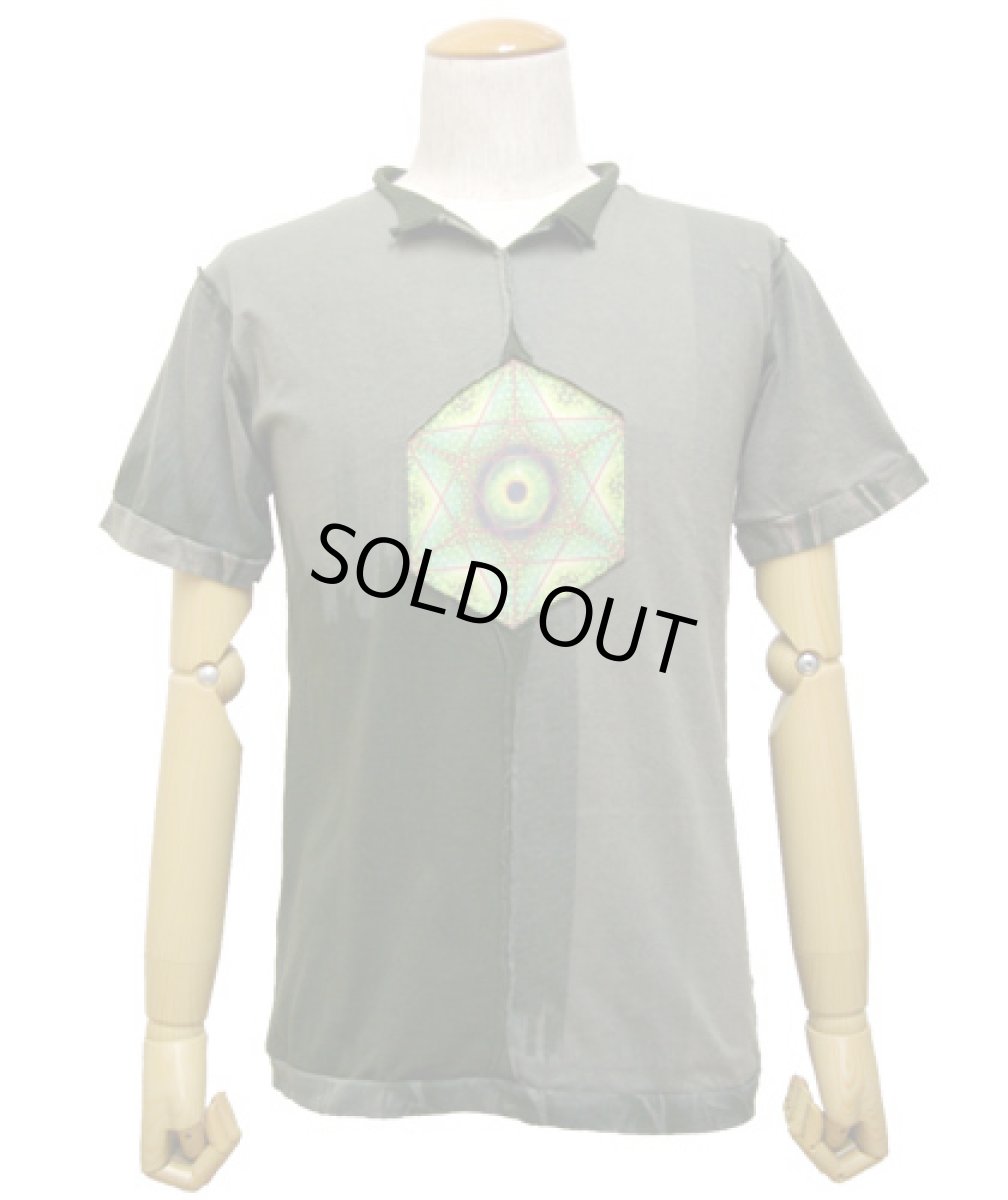 画像1: PUMAYANA メンズ・半袖Tシャツ「ANao / グレー×グリーン」 (1)