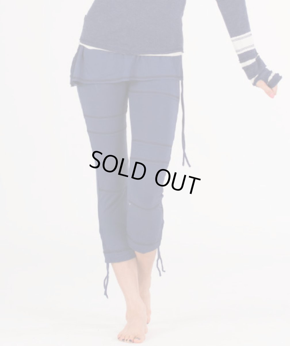 画像4: PSYLO レディース・パンツ「3/4 Tracksuit / ブラック」 (4)